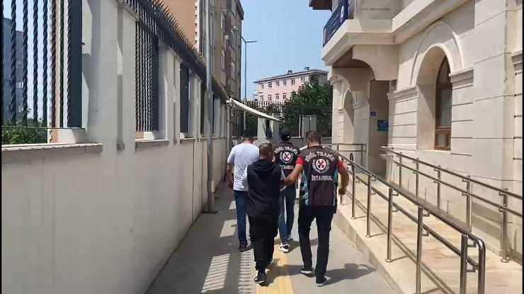 Drift atıp sosyal medyada paylaşan sürücüler yakalandı