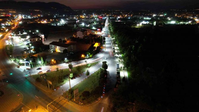 Turgutlu’daki prestij cadde çalışmaları tamamlandı
