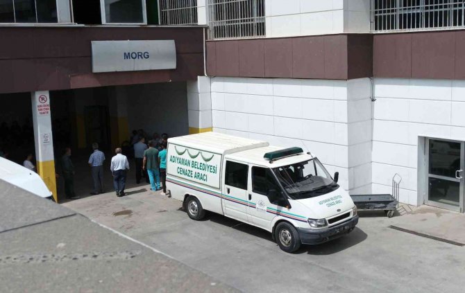 Yüksekten düşen inşaat işçisi hayatını kaybetti