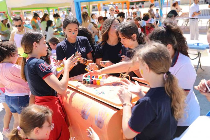 Çocuklar çevre şenliğinde buluştu