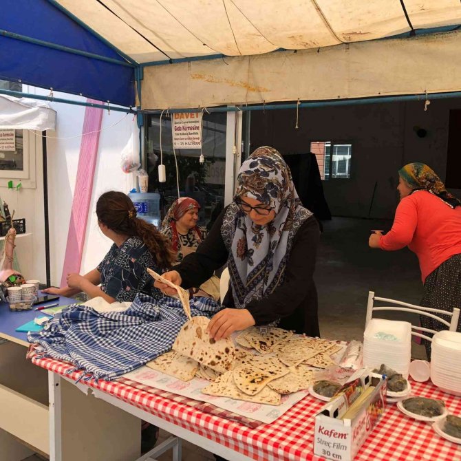 Öğrencilere destek için bir araya geldiler