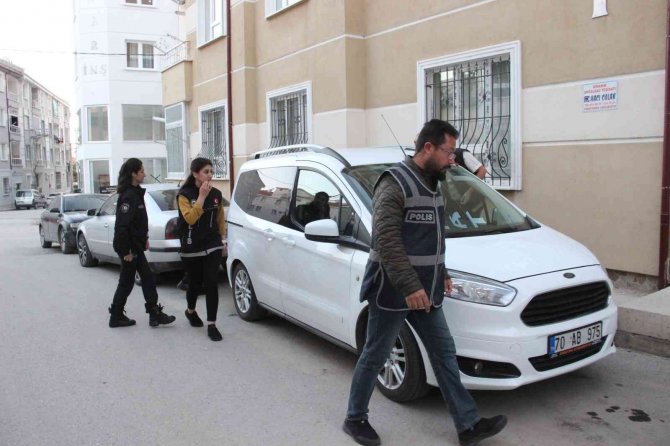 Uyuşturucu satıcılarına şafak operasyonu: 5 gözaltı