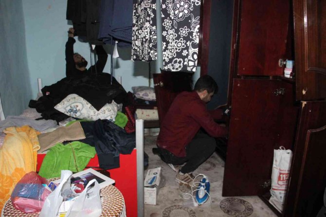 Uyuşturucu satıcılarına şafak operasyonu: 5 gözaltı