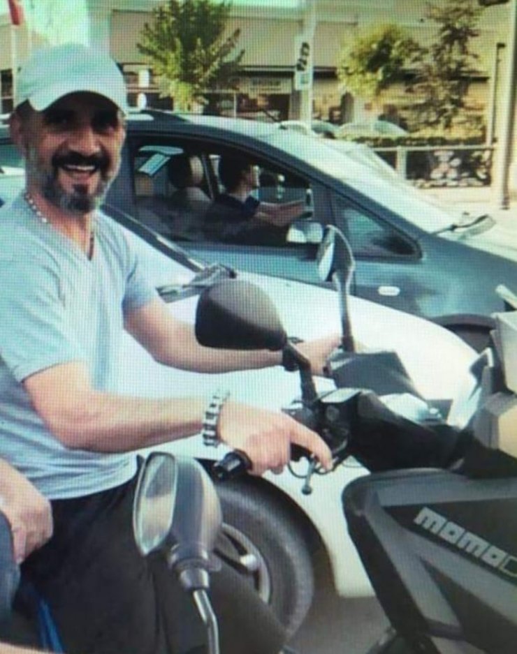 Yeni satın aldığı motosikletiyle evine dönerken kazada öldü