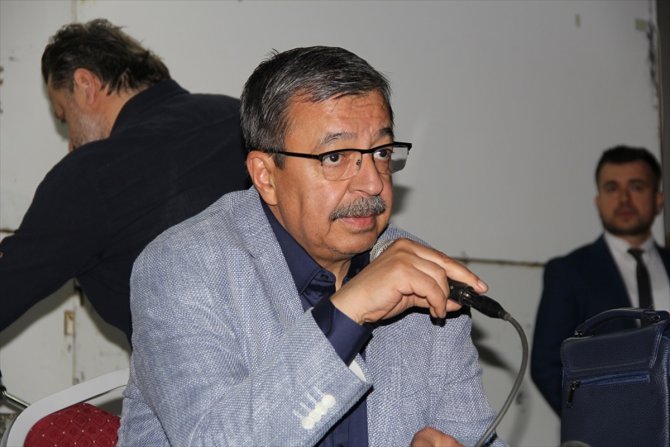 Yazar Hayati İnanç Konyalılarla buluştu