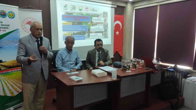Çiftçilere gübreleme ve sulama eğitimi verildi