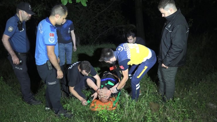 Dengesini kaybetti, 10 metre yükseklikten düştü