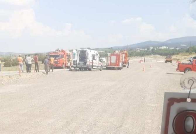 Hurdaya dönen tırdan şans eseri kurtuldu