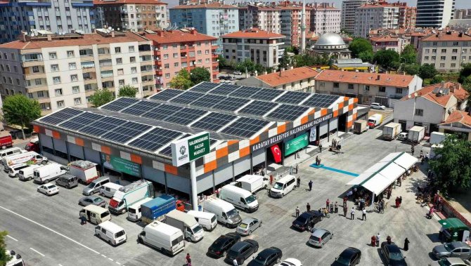 Kalenderhane Kapalı Pazar Marketi hizmete açıldı