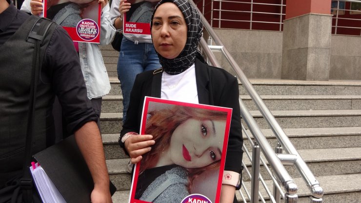 Sude'nin ölümünde erkek arkadaşına ev hapsiyle tahliye