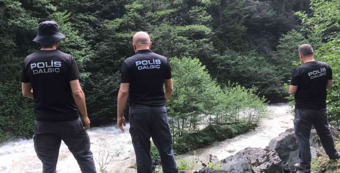 Ummanlı turisti arama çalışmaları sürüyor