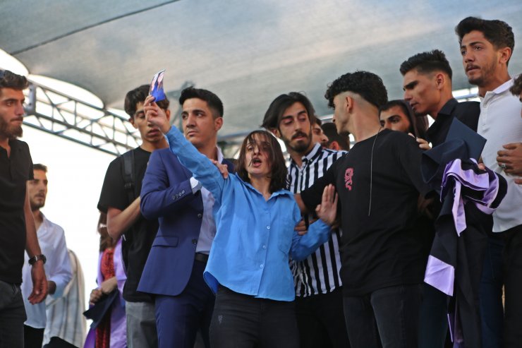 Arkadaşları mezun oldu, Gülistan Doku’dan 888 gündür haber yok