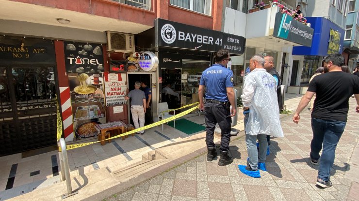 Çay ocağında kavga; bacağından vurup, polise teslim oldu
