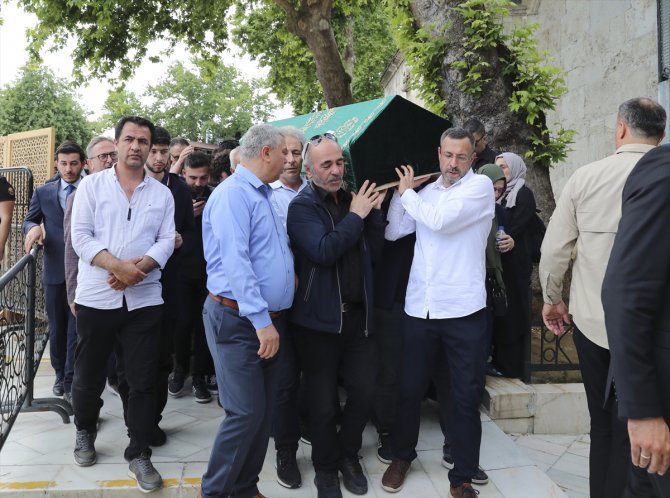 Mevlana İdris Zengin, son yolculuğuna uğurlandı