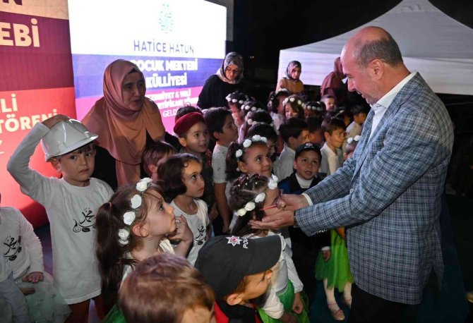 Hatice Hatun Külliyesi Çocuk Mektebi’nde mezuniyet heyecanı