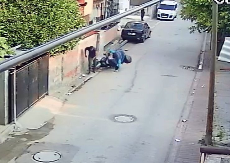 Kabloları çalıp, mahalleyi internetsiz bıraktılar