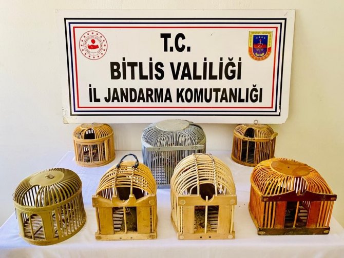 Kaçak keklik avlayan 2 kişiye 15 bin 228 TL idari para cezası