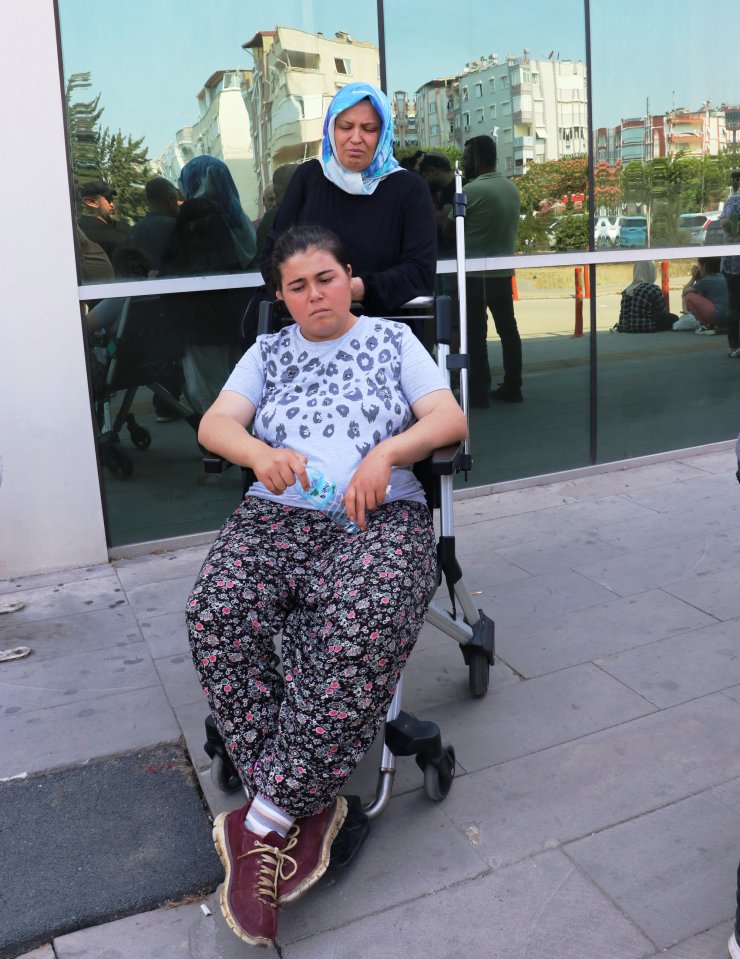 Merada hayvan otlatma kavgası: 1 ölü, 4 yaralı