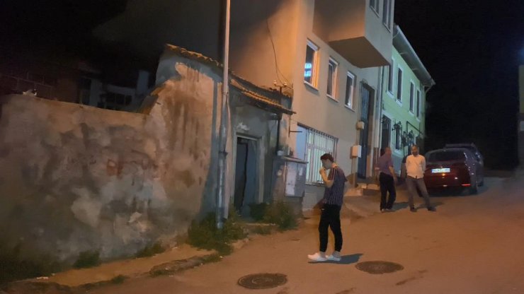 Yalnız yaşayan ve evinden kötü kokular gelen kadın ölü bulundu