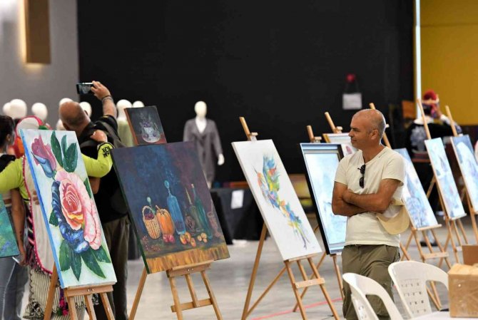 El emeği ürünler görücüye çıktı