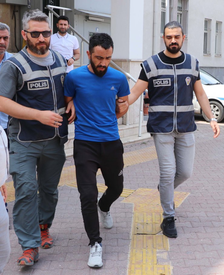 Havalandırma boşluğunda yakalandı