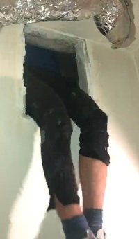 Havalandırma boşluğunda yakalandı