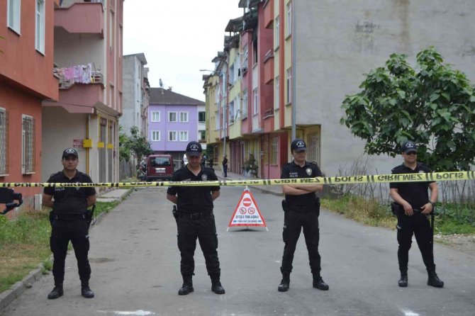 Korkutan doğalgaz patlaması: 1 yaralı