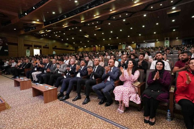 Münazara yarışmasında kazananlar belli oldu