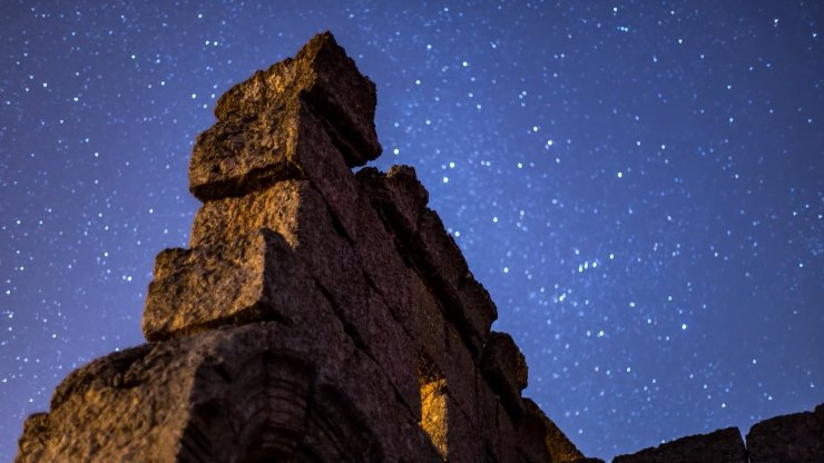 3 bin yıllık Zerzevan Kalesi’nde Samanyolu'nu izlediler