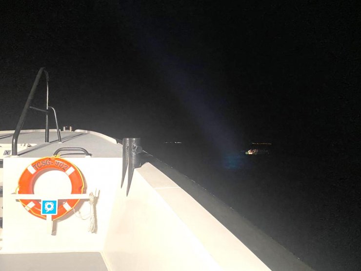 44 kaçak göçmen kurtarıldı