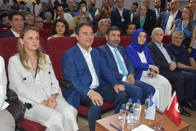 Babacan: Enflasyonu en geç 2 yılda tek haneye indireceğiz