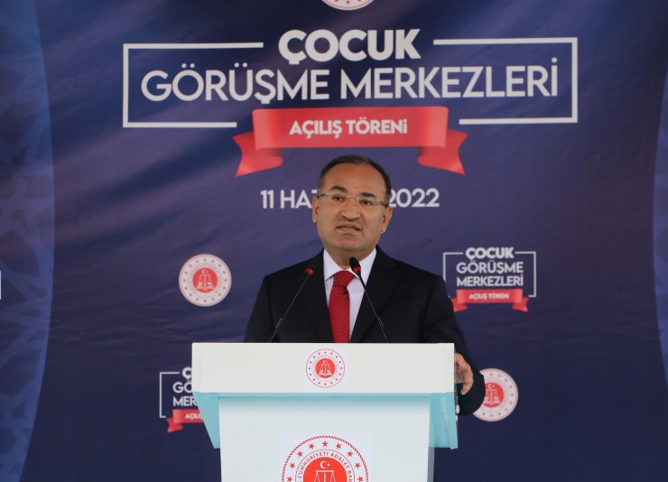 Bakan Bozdağ: Çocukların 'teslime konu eşya' olarak tutanaklarda nitelendirilmesini sona erdirdik