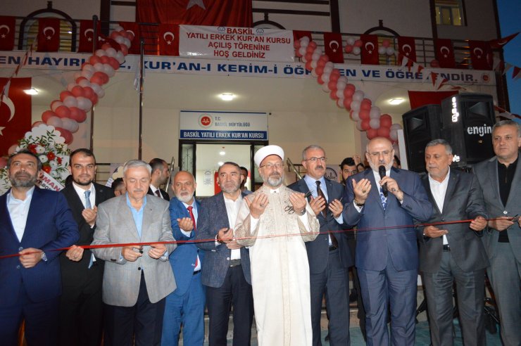 Erbaş, Elazığ'da yatılı Kur’an kursunu açtı