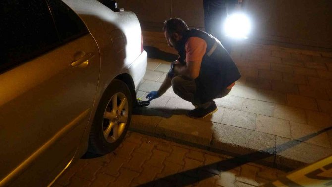 Husumetliler sokak ortasında çatıştı: 1 yaralı, 5 gözaltı