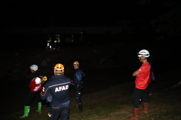 Ankara'da şiddetli yağmurda vefat etti