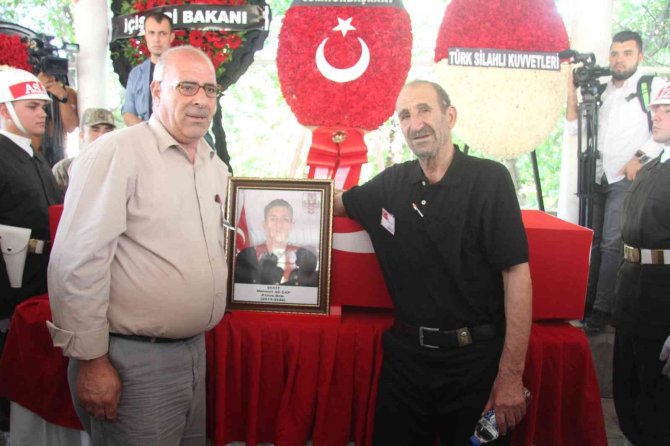 Şehit ablasından yürek dağlayan feryat