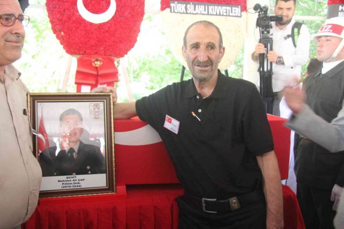 Şehit ablasından yürek dağlayan feryat