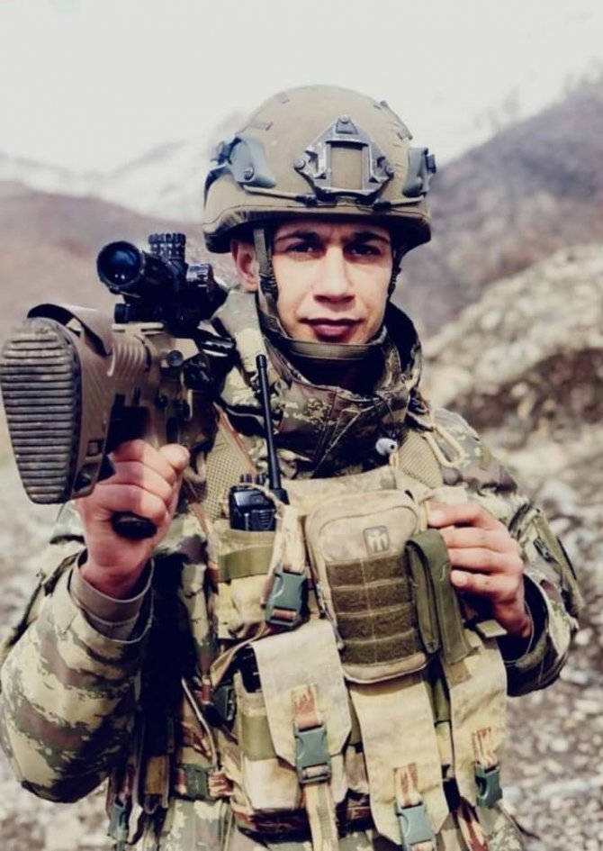 Şehit ablasından yürek dağlayan feryat