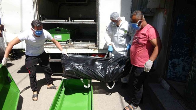 Sokağı kötü kokular sarınca acı olay ortaya çıktı