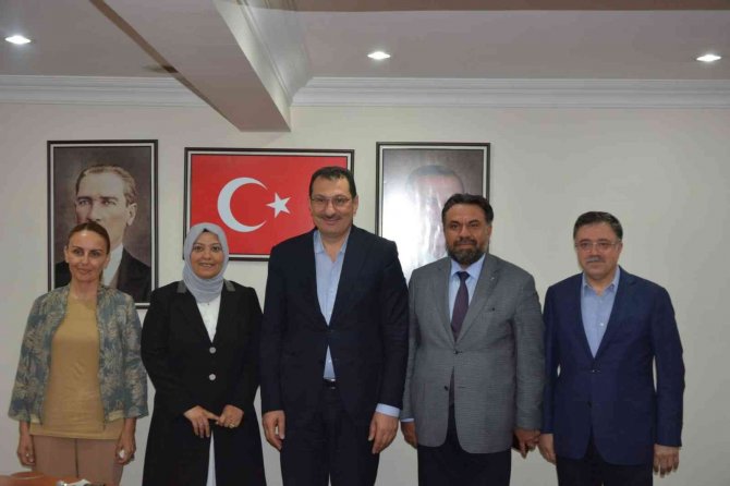 AK Parti’de istişare toplantısı