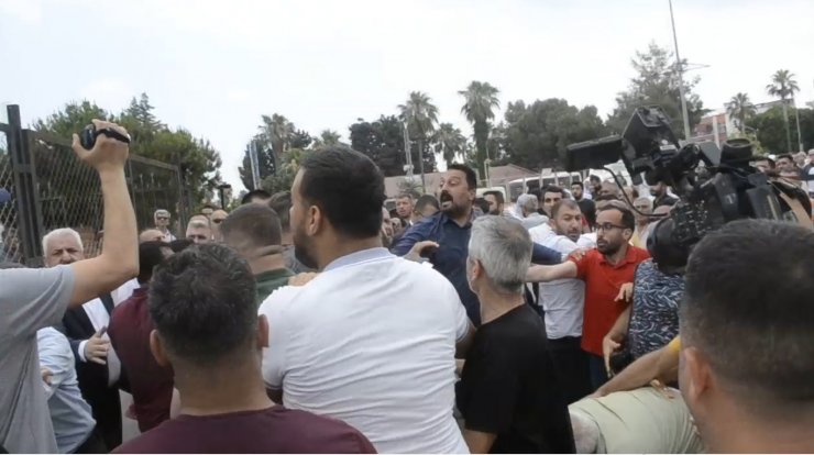 Darbedilen dergi sahibi ve babasından meclis üyesine suç duyurusu