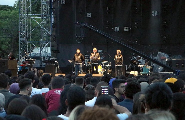 Kiraz Festivali'nde uyuşturucunun zararlarına dikkat çekildi