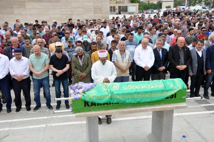 Koyun otlatırken sele kapılarak öldü