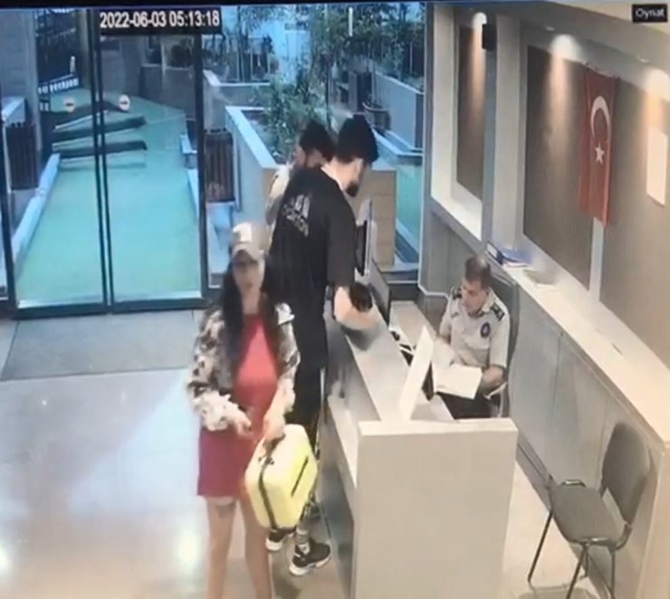 Mini etekli hırsız bacağındaki dövmeden yakalandı 