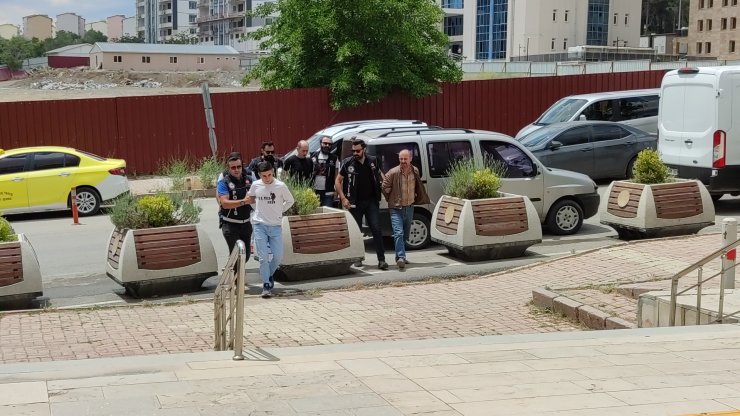 Uyuşturucu operasyonu: 3 tutuklama