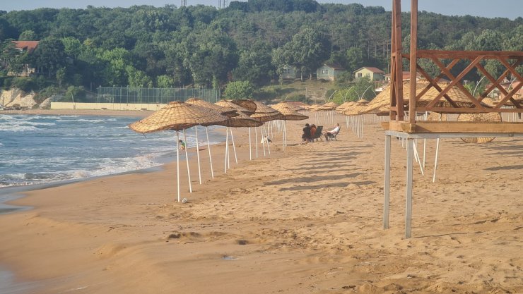 Yasağa rağmen denize giren arkadaşlardan 1'i boğuldu, 6'sı kurtarıldı