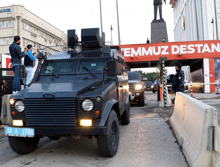 Ankara merkezli 8 ilde uyuşturucu çetesine 'süpürme' operasyonu: 75 gözaltı kararı