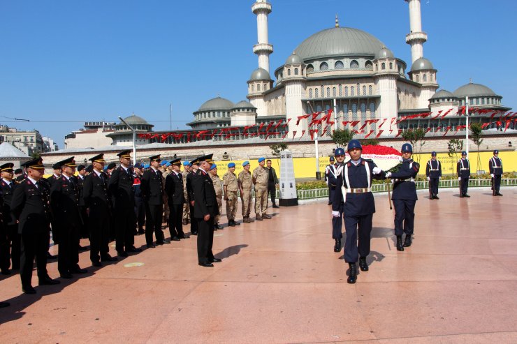 Jandarma Teşkilatı'nın 183. kuruluş yıldönümü Taksim'de kutlandı