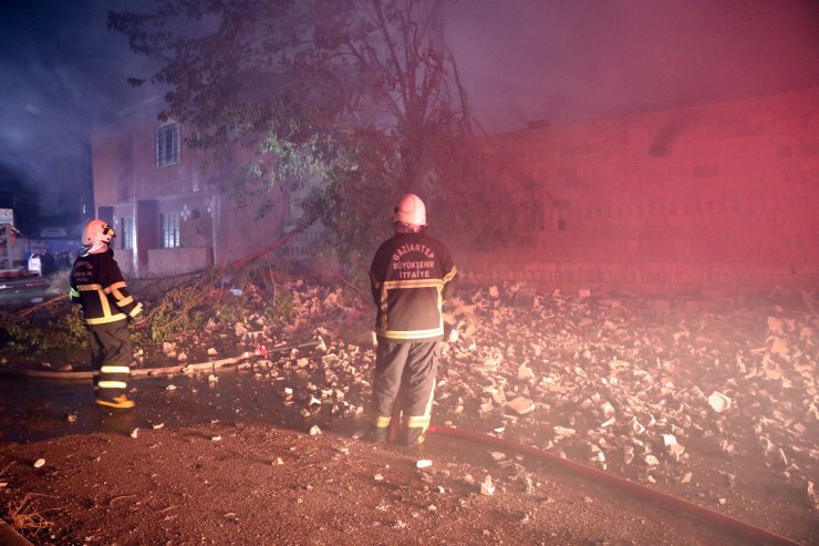 Orman ürünleri işleyen fabrikada yangın