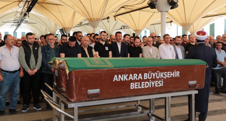 Selde hayatını kaybeden Gök, toprağa verildi